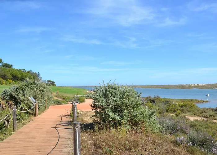 Quinta Do & Golf 펜션 *